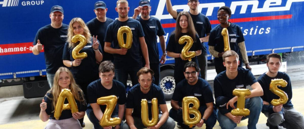 csm_Neue-Azubis-2021-08-17_01_3eafd7e4c3